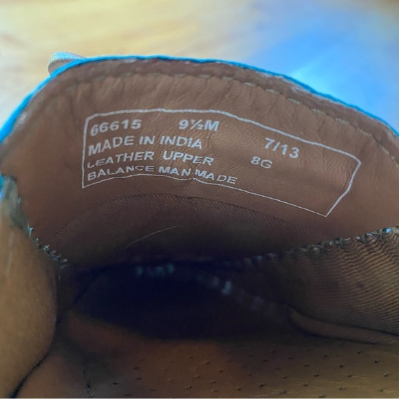 Clarks Artisan Turquoise Leather Slip On Loafer Mules Size 9.5M - Picture 7 of 7